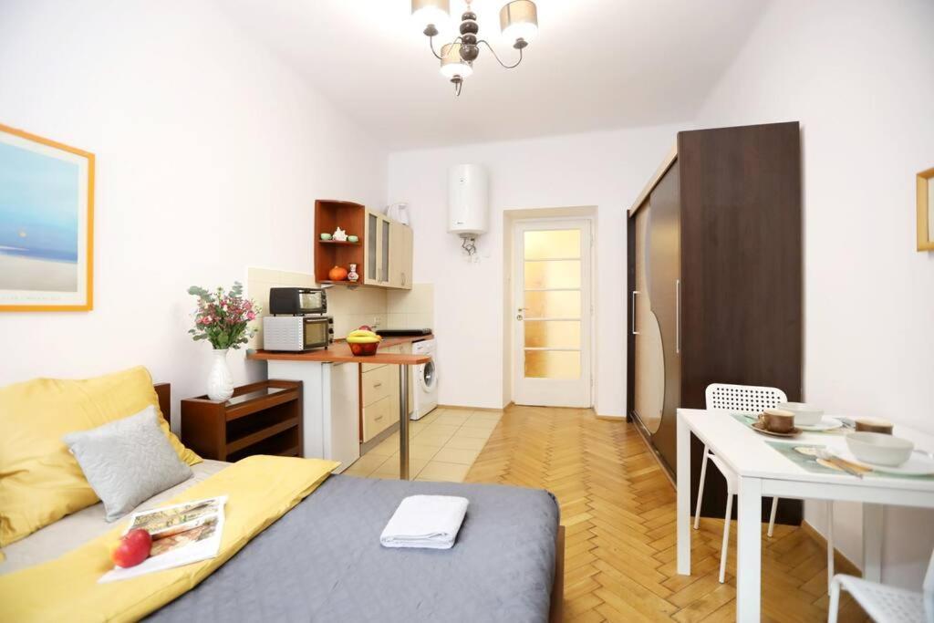 Batorego Cosy Apartment Kraków Zewnętrze zdjęcie